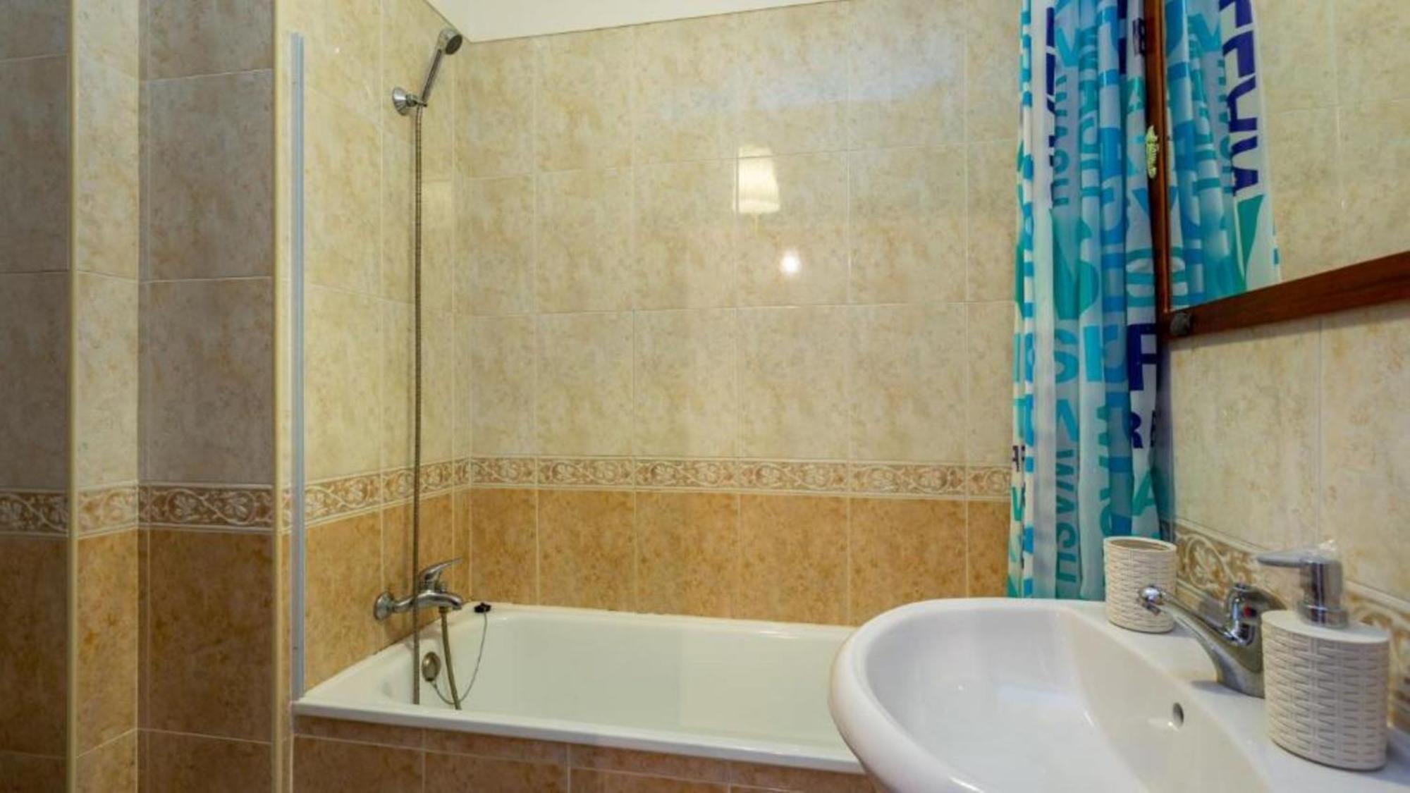 Alvor 2 Bedrooms Balcony Flat Exterior photo