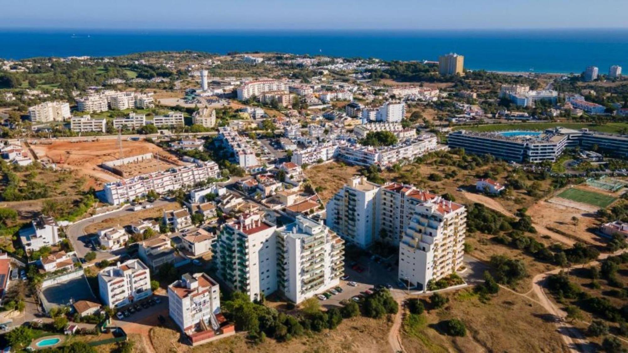 Alvor 2 Bedrooms Balcony Flat Exterior photo